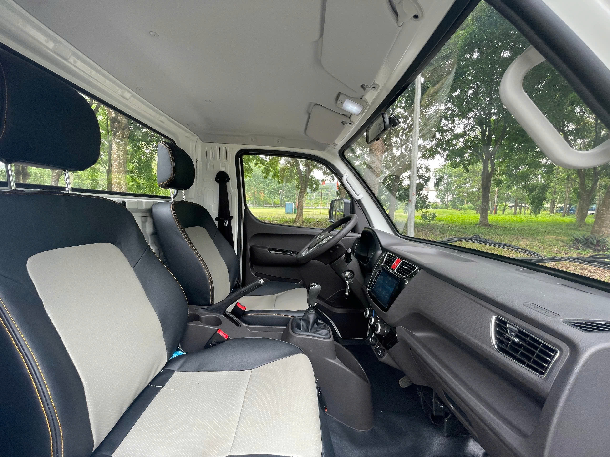 FOTON T25 THÙNG KÍN - TIỆN NGHI & LINH HOẠT