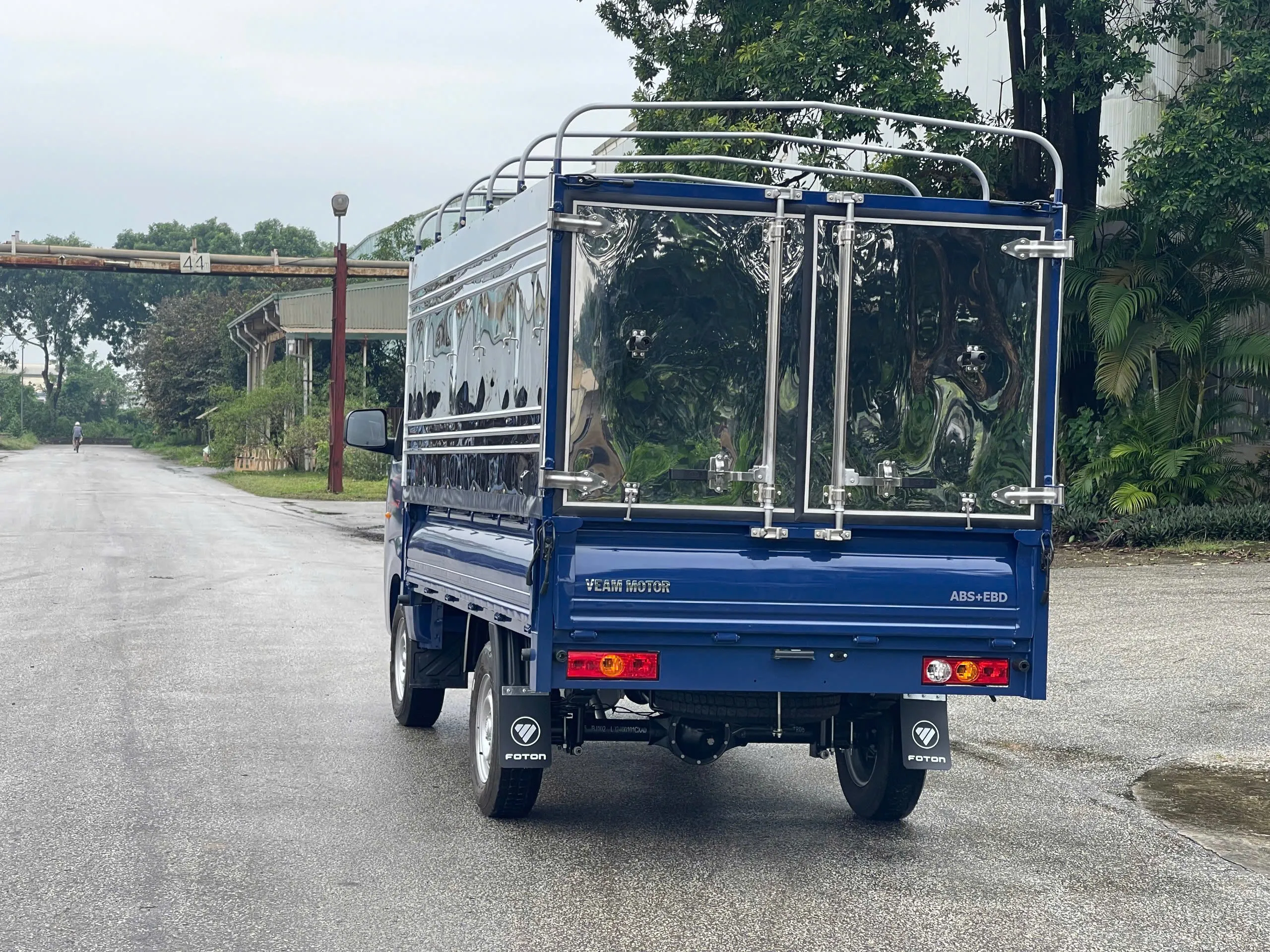 Giảm chi phí vận hành và tiết kiệm nhiên liệu ngay với xe tải T25 thùng mui bạt 1.29 t